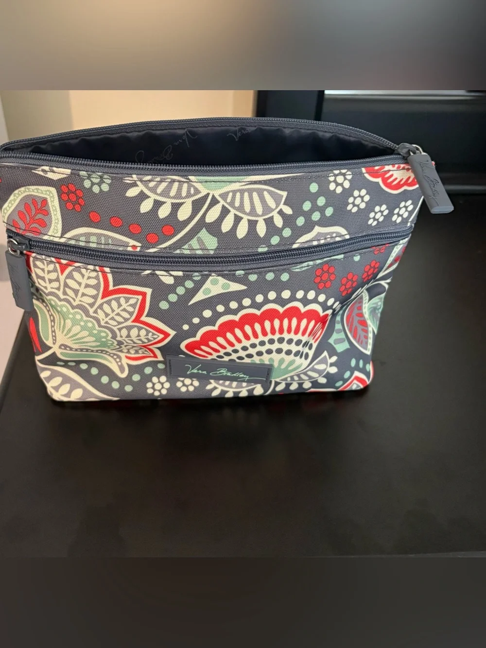 Vera Bradley Nomadic floral pattern, travel, cosmetic bag